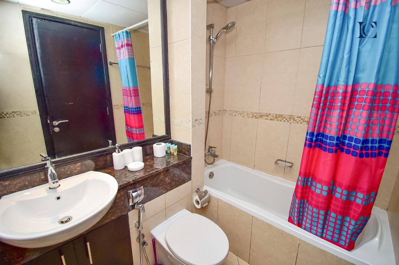 Brand New Studio Apt - Near Jlt Metro Dubai Buitenkant foto